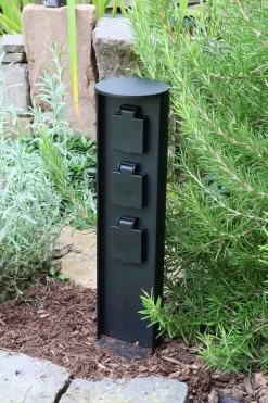 Eco-Light Socket Stromverteiler Mit 3 Steckdosen Gartensteckdose IP44 Schwarz -Philips Store eco light socket stromverteiler mit 3 steckdosen gartensteckdose ip44 schwarz4