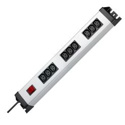 Kopp Steckdosenleiste Powerversal 3x3-fach IEC-320C13 Mit Schalter