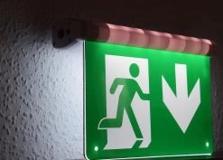 LED Fluchtwegleuchte "NL-8 Multi" Erkennungsw. 25m, IP20, Decken+Wandmont. -Philips Store led fluchtwegleuchte nl 8 multi erkennungsw 25m ip20 deckenwandmont6