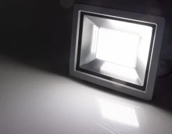 LED-Fluter SlimLine "CTF-SLT 30" Silber 30W, 2960lm, 4000K, Neutralweiß, IP44 8 LED-Fluter SlimLine "CTF-SLT 30" Silber 30W, 2960lm, 4000K, Neutralweiß, IP44 -Philips Store led fluter slimline ctf slt 30 silber 30w 2960lm 4000k neutralweiss ip443