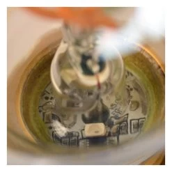 Lucide A60 TWILIGHT LED Filament Lampe E27 4W Amber Sensor 49042/04/62 -Philips Store lucide a60 twilight led filament lampe e27 4w amber sensor 49042 04 624